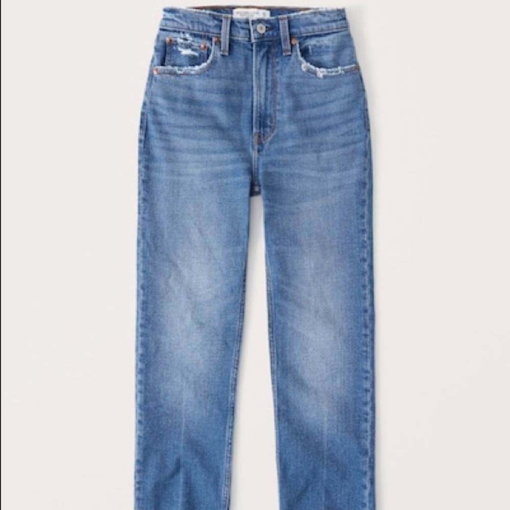 Abercrombie Curve Love Ultra High Rise Ankle Straight Jeans
